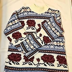 Donna Scott Vintage Light Blue & Burgandy Floral Turtleneck Sweater medium